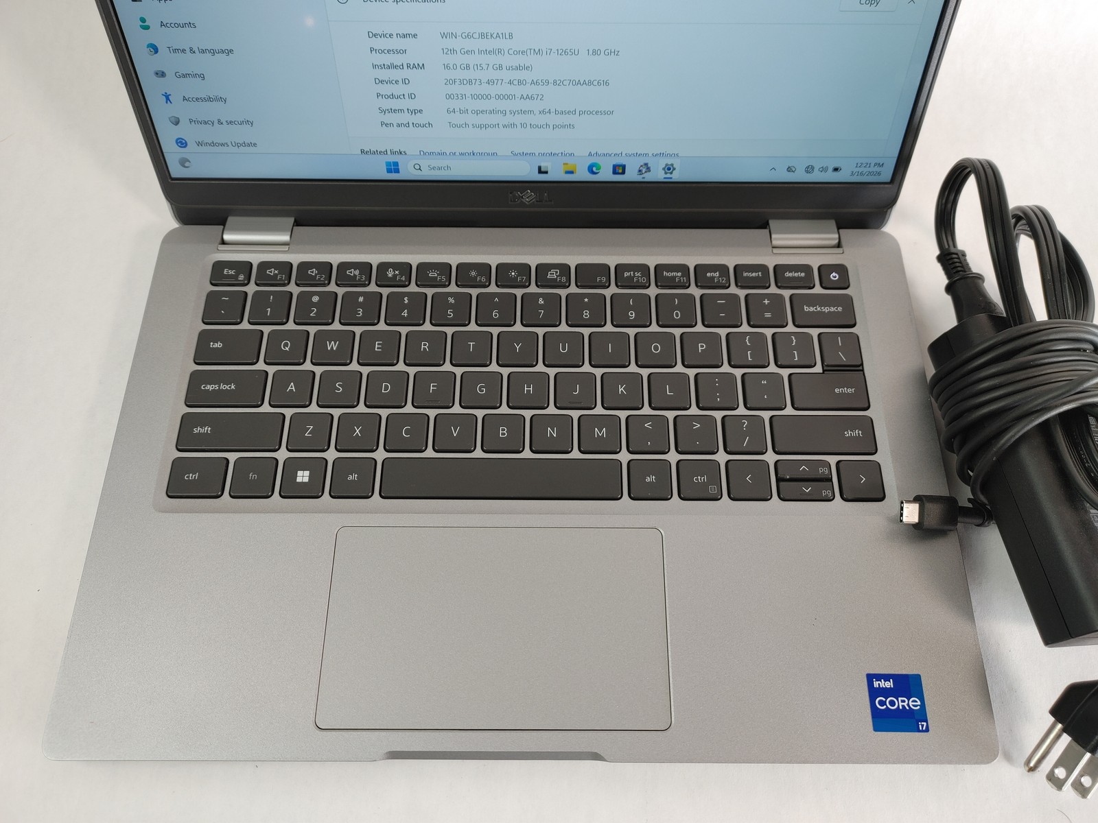 Dell Latitude 5330 Core i7-1265U 1.80 GHz 16 GB DDR4 512 GB NVMe Windows 11 Pro