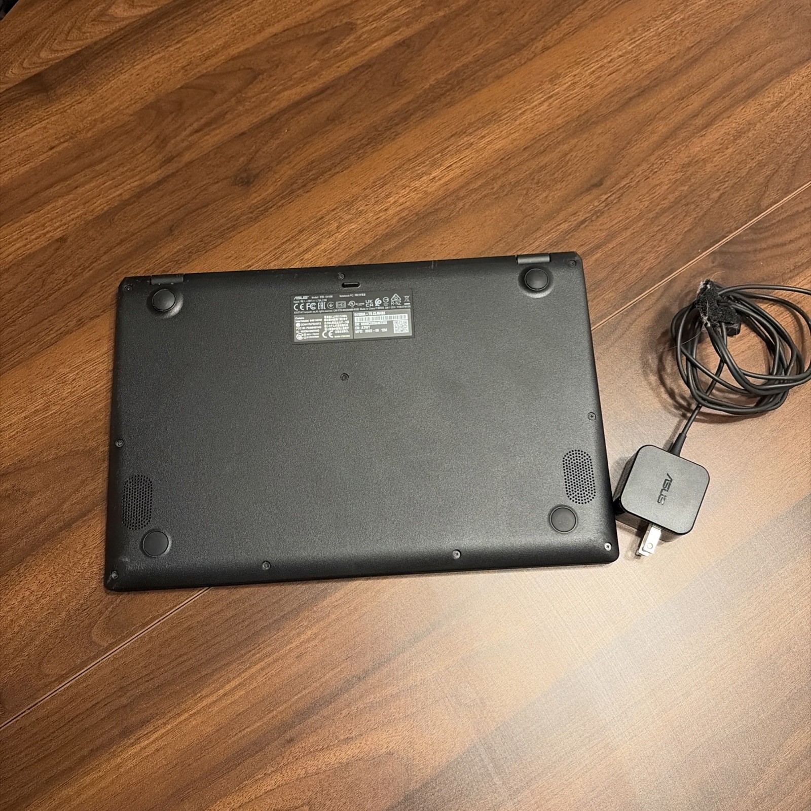 ASUS VivoBook E410M 14″ HD CELERON N4020 64GB SSD 4GB W11 Pro Web Camera #911