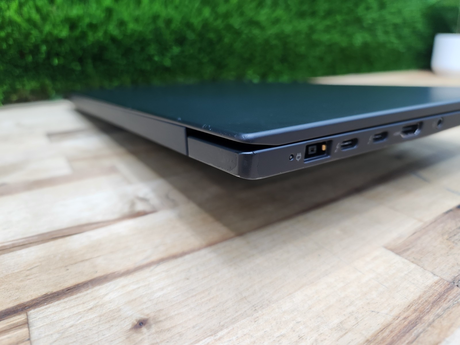 Lenovo ThinkPad P1 Gen 3 15.6″ FHD i7-10750H 2.6GHz 32GB 512GB SSD Quadro T1000~