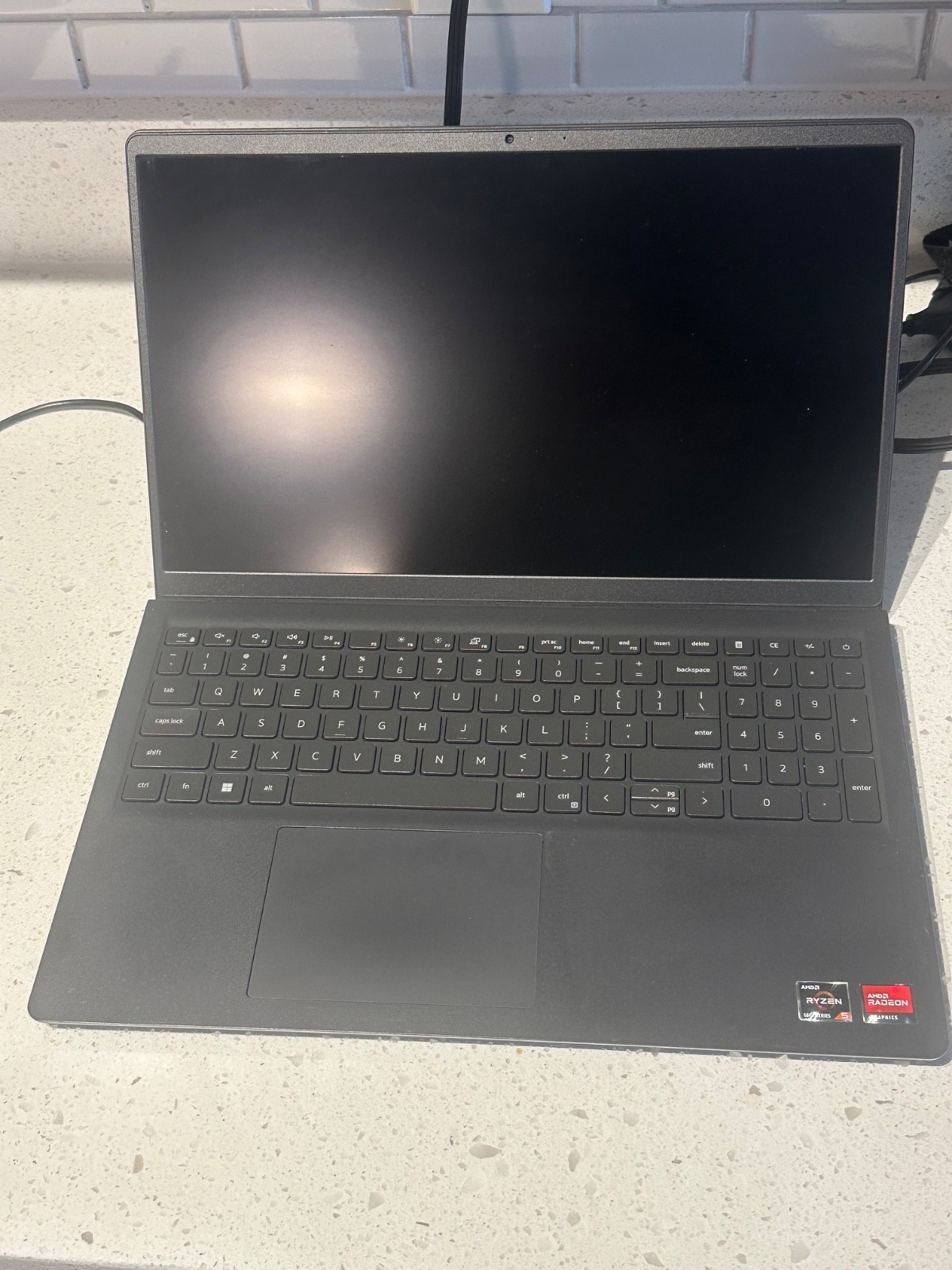Dell inspiron 15 3525 – AMD Ryzen 5