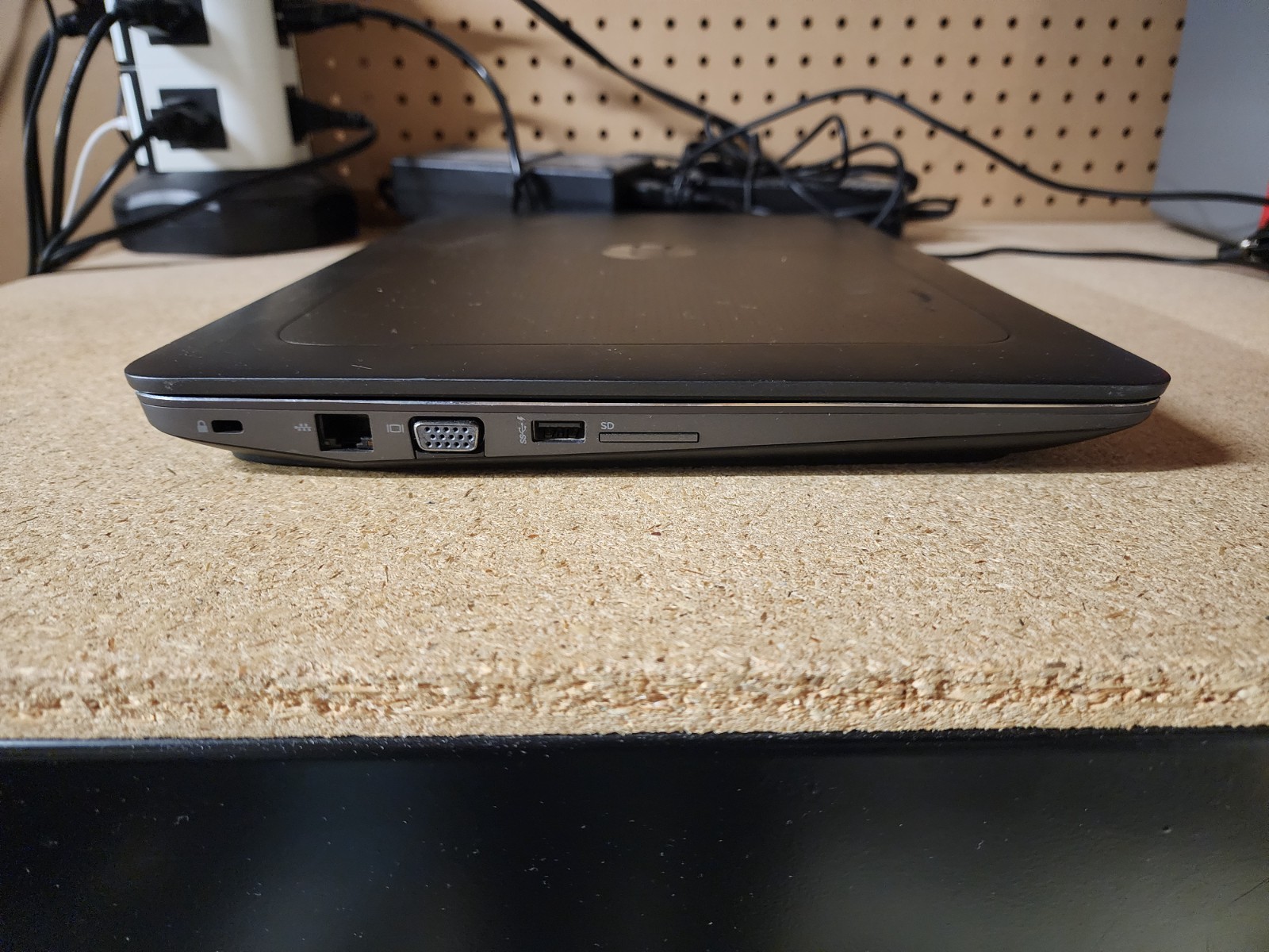 HP ZBook 15 G3 i7-6700HQ 2.6GHz 8GB RAM 256GB SSD W11 Pro M1000M GPU Bad KB