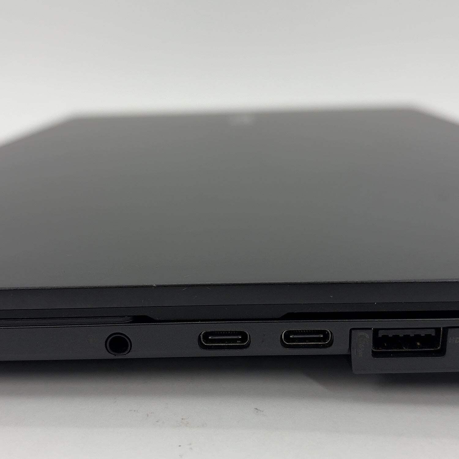 Asus Vivobook Pro 15 15.6″ Core Ultra 7 155H 16GB RAM 1TB GeForce RTX 3050