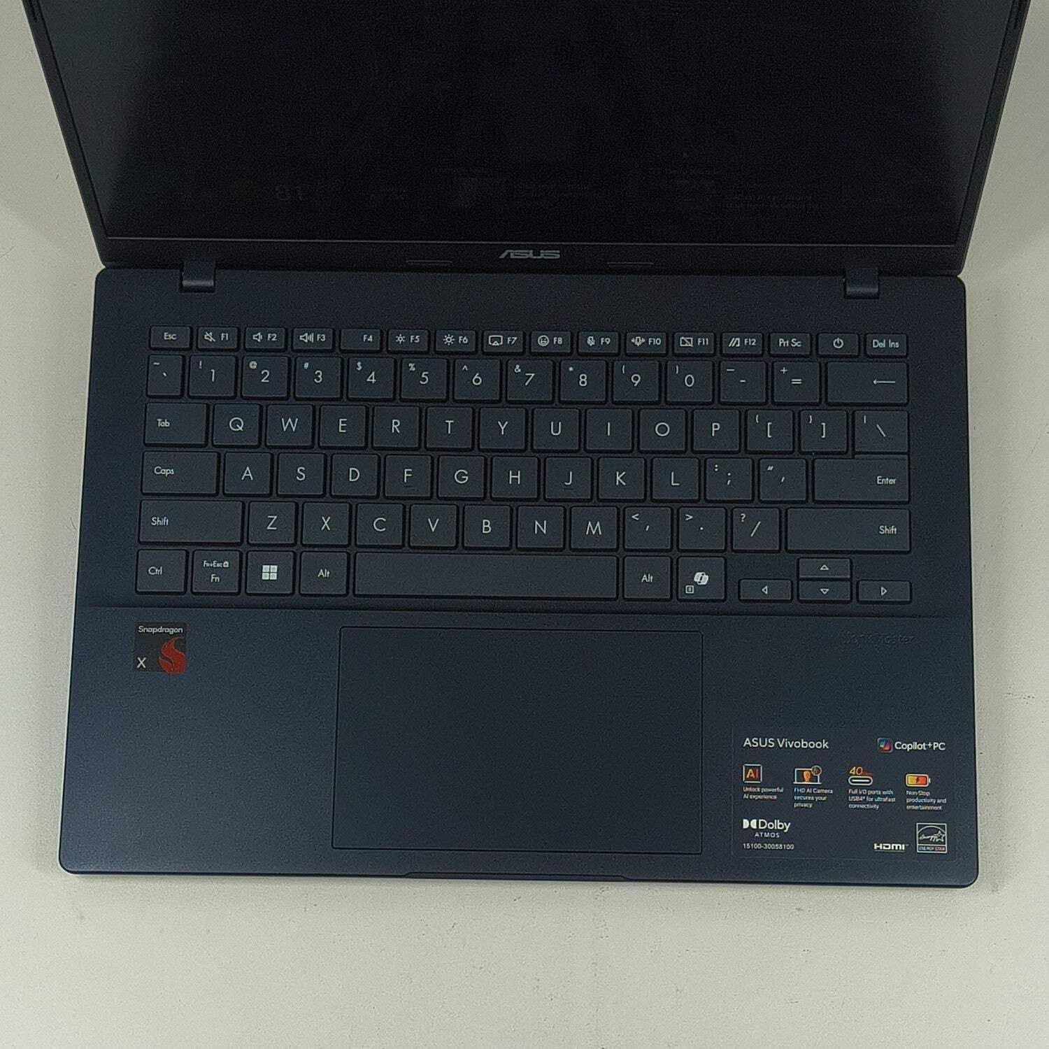 Asus Vivobook 14 X1407Q 14″ Snapdragon X126100 2.9GHz 16GB RAM 512GB SSD