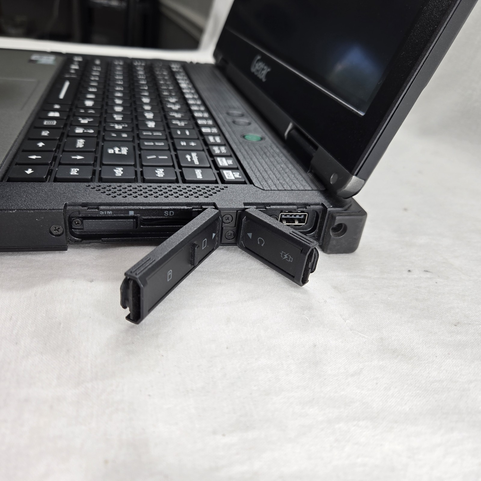 Getac B360 Rugged Laptop i5-10210U 256GB SSD 8GB RAM – 4G LTE – Win11 – Grade B+