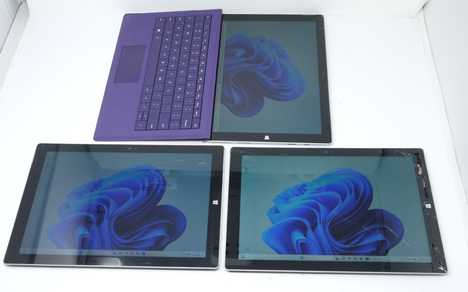 Lot of 3 Microsoft Surface Pro 3 12″ 128GB & 256GB Tablets – Working But Read