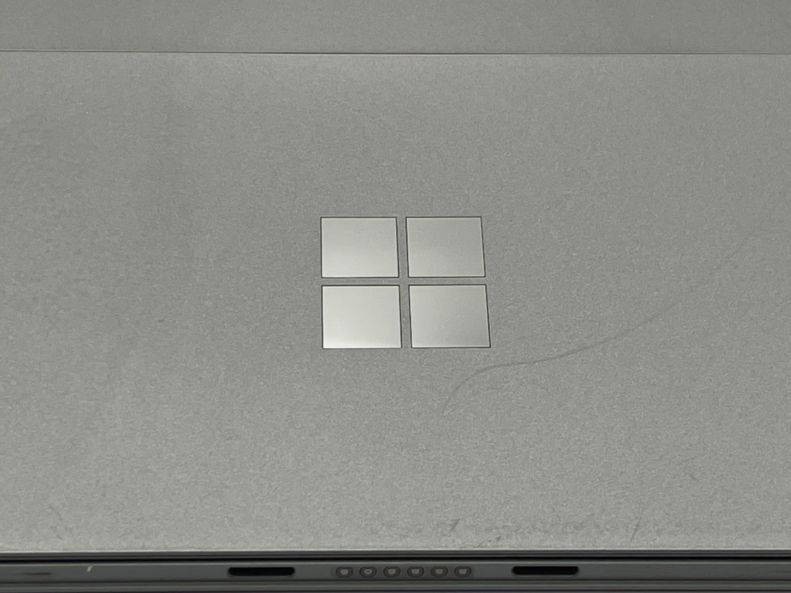 MICROSOFT SURFACE PRO 6 TABLET 1796 i7-8650U@1.9 GHZ 8GB RAM 256GB NVME