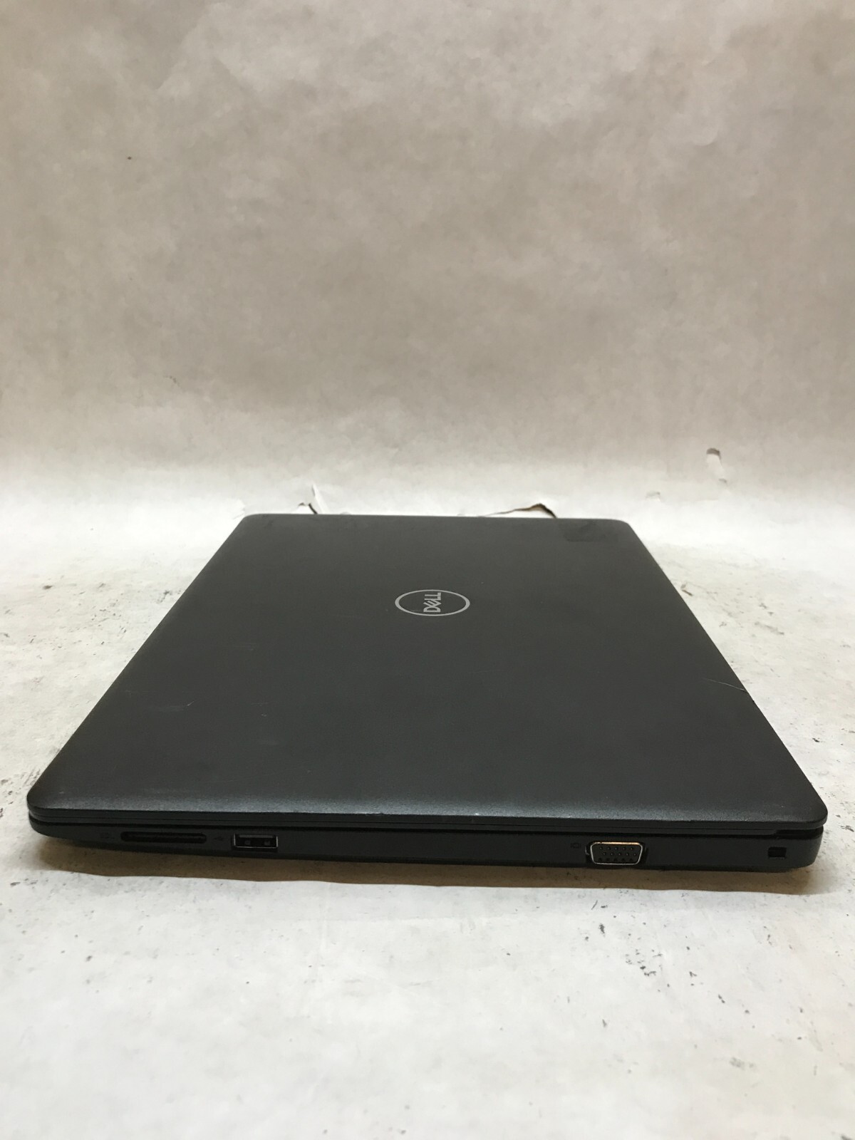 Dell Latitude 3490 14″ Intel i5 7th Gen 4GB RAM NO HDD/OS For Parts NO POWER -DW
