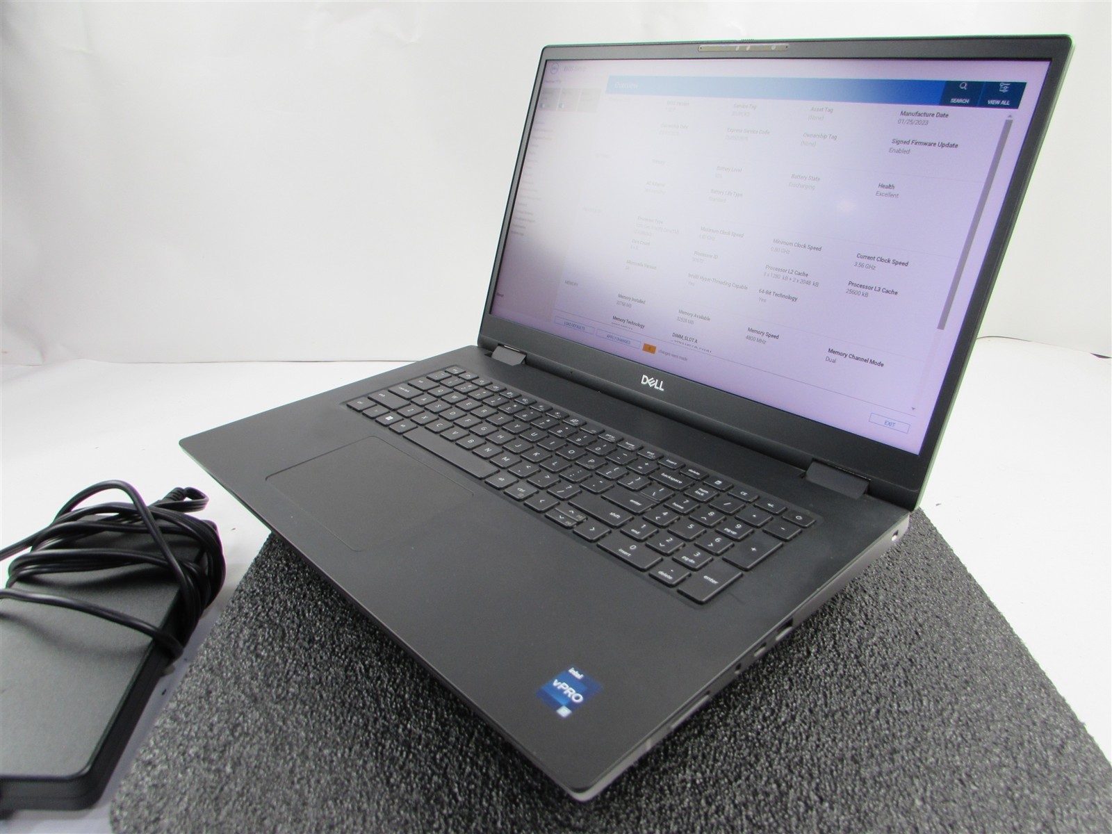 DELL PRECISION 7770 1920×1080 FHD I7-12850HX 512GB 32GB RAM RTX A3000 WIN 11 PRO