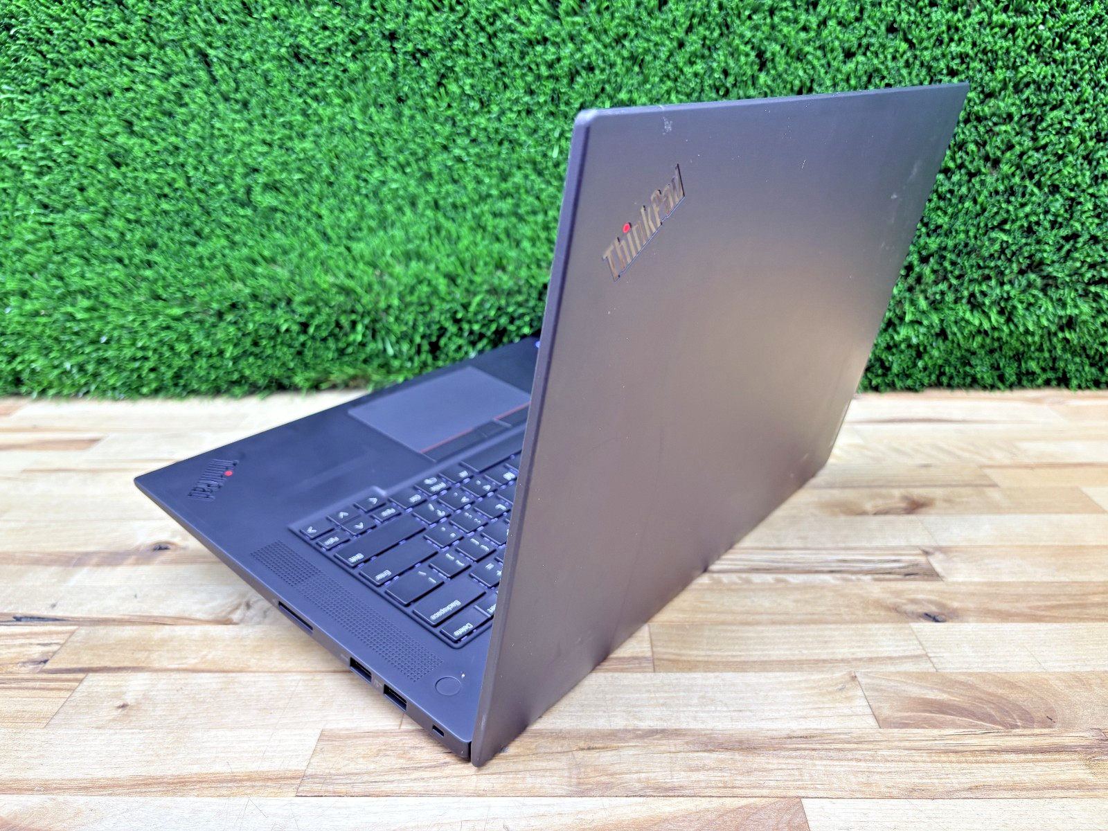 Lenovo ThinkPad P1 Gen 4 Intel i7-11th Gen 2.50GHz 32GB RAM 512GB SSD Win11 Pro*