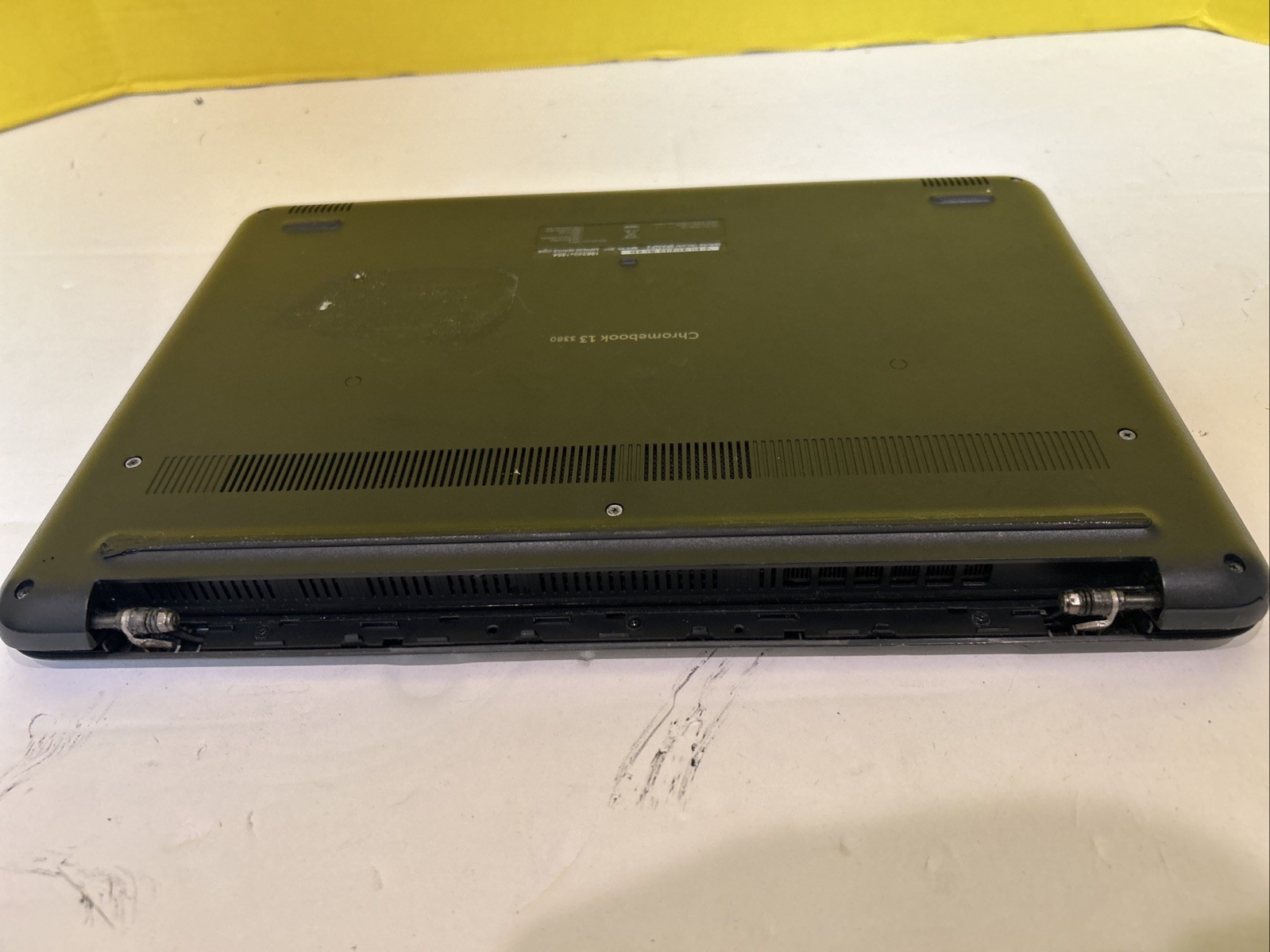 Dell Chromebook 13′ inch 3380 C3855 4GB Ram 16GB SSD **See Description*