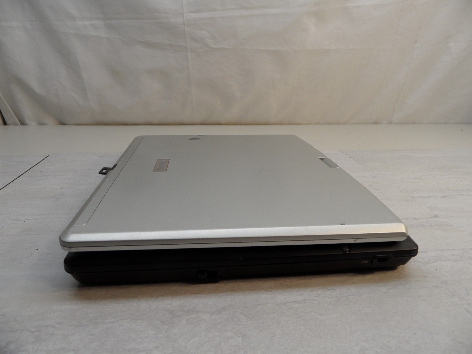 Toshiba Portege M200 PPM20U-004JD4 Parts Laptop 1.7Ghz No Hd Post Bios
