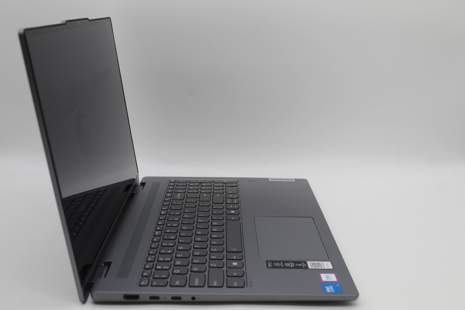 Lenovo IdeaPad 5 16″ Touch Intel Core 5 120U 1.4GHz 16GB 512GB SSD PC1744676