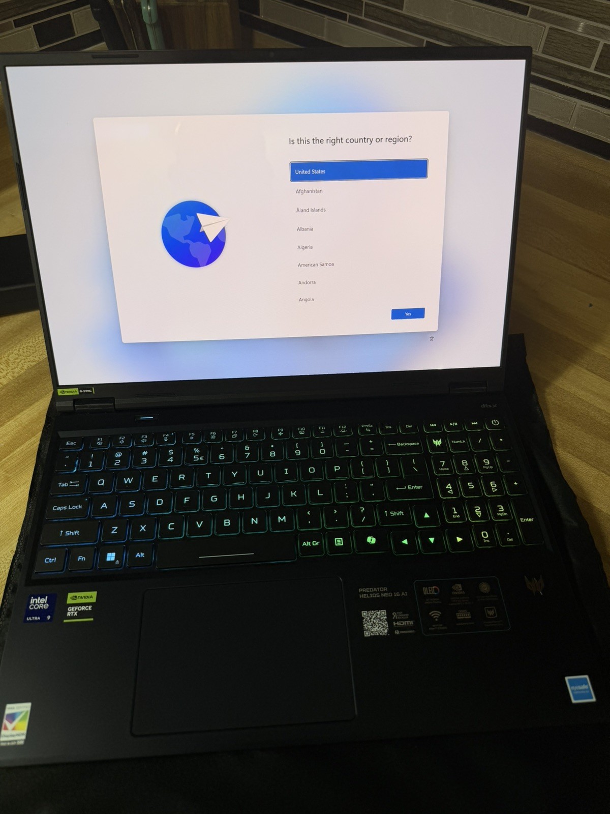 Acer Predator Helios Neo 16s AI 16-inch Gaming Laptop Intel core ultra 9 275hx
