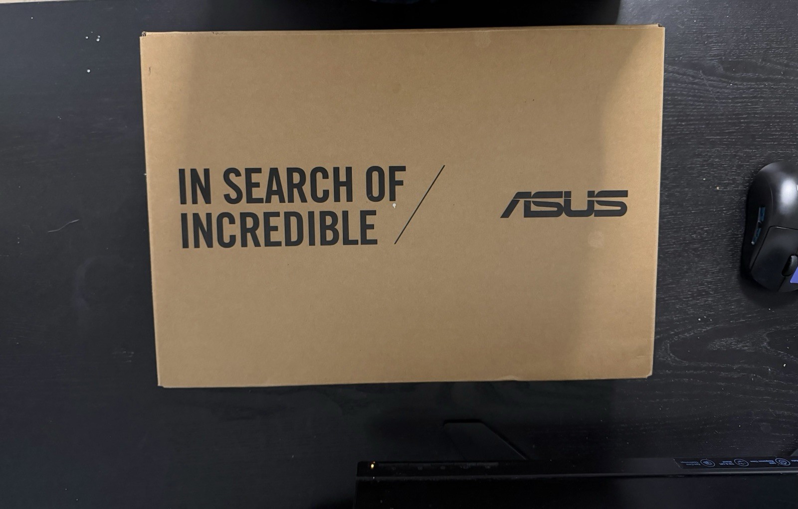 ASUS Zenbook 14” OLED Touch FHD+ | Core Ultra 5 125H 14 Core | 8GB | 512GB SSD