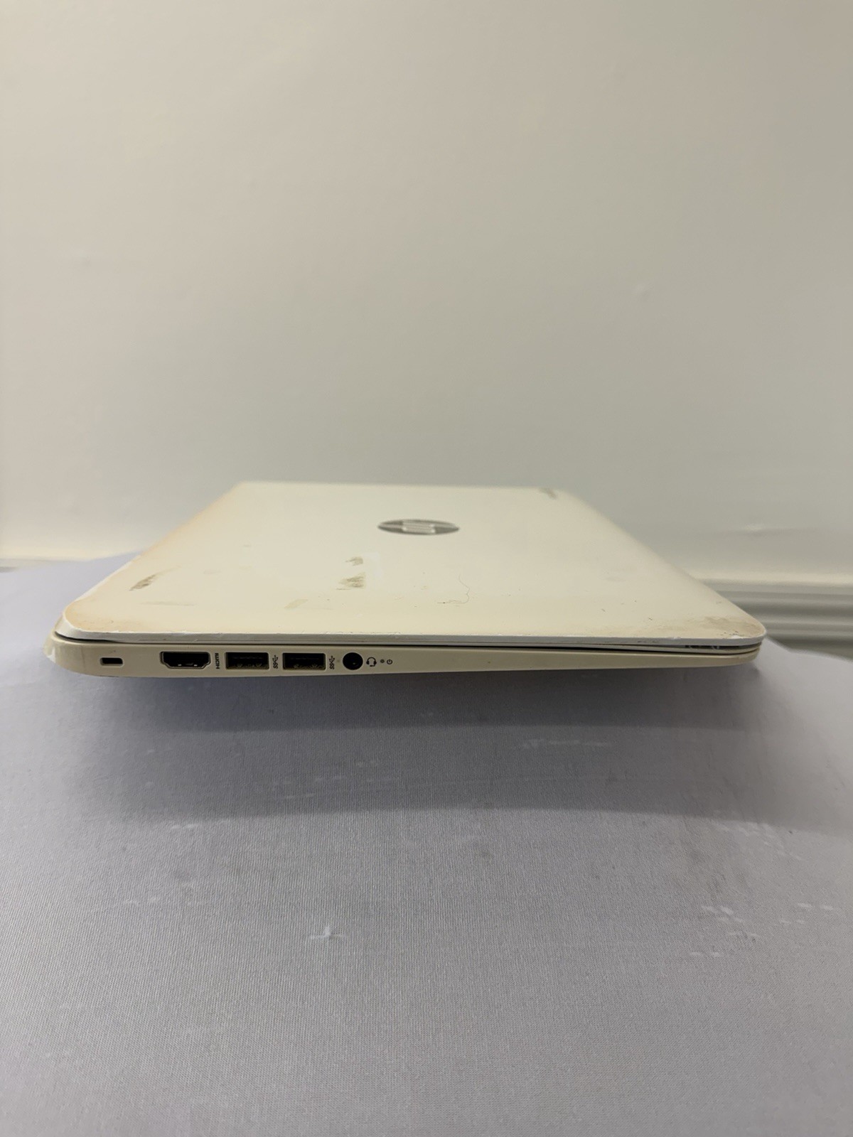 HP Chromebook 14-q010dx Laptop – Intel Celeron 2955U – Read Desc