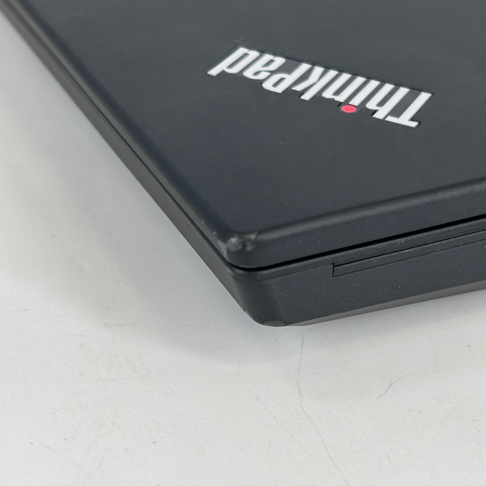 Lenovo ThinkPad P15 Gen 1 FHD i7-10750H 16GB 512GB SSD Quadro T1000 WHITE SPOTS