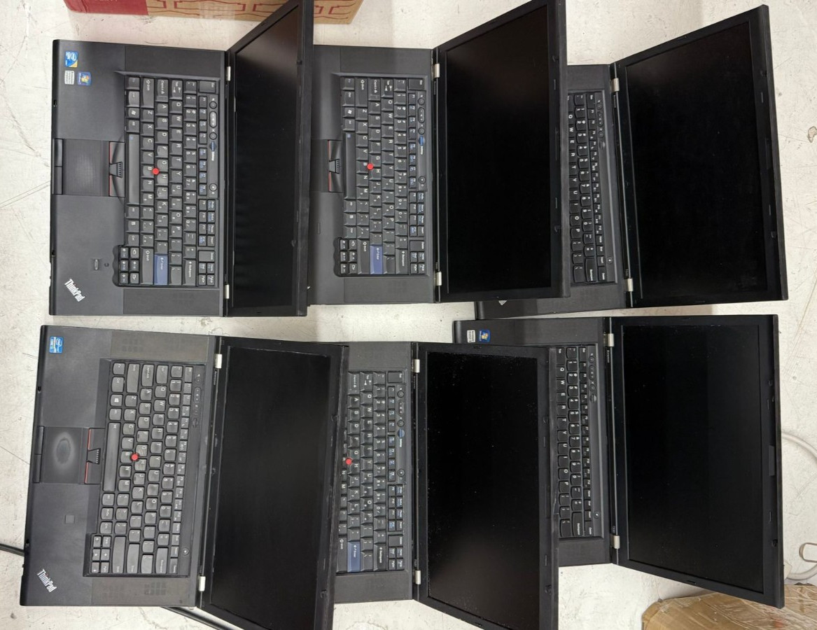 Lot of 6 LENOVO THINKPAD T530 & T520 Core i5 8GB RAM NO SSD Boots to Bios