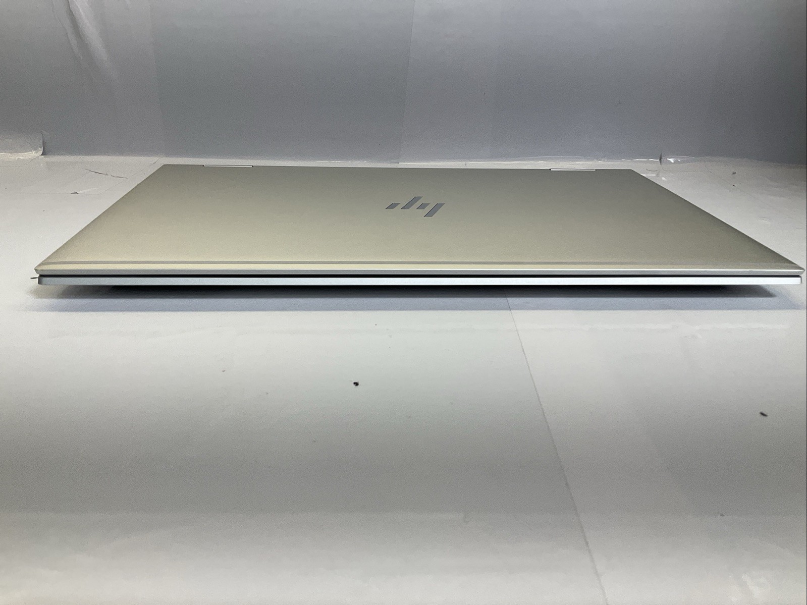 HP EliteBook x360 1040 G8 i7-11th Gen 16GB RAM 512GB SSD Touch W11 Pro AC