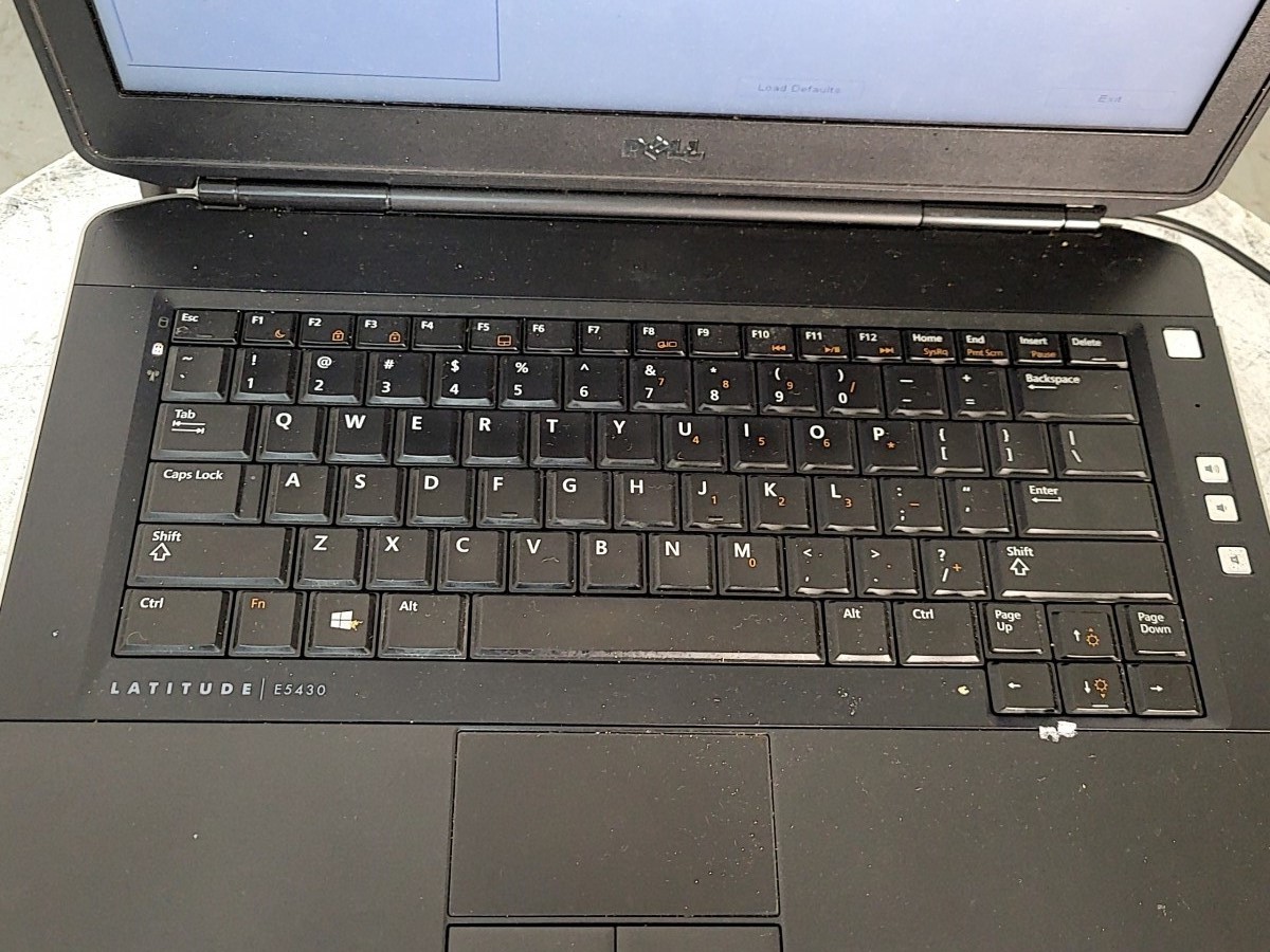 DELL P27G LATITUDE E5430 NON-VPRO 14″ Laptop I3-3120M 4GB 320GB SEE NOTES
