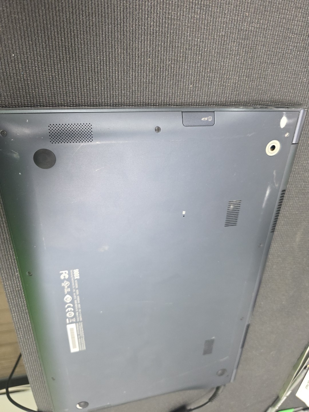Samsung 900x 2012