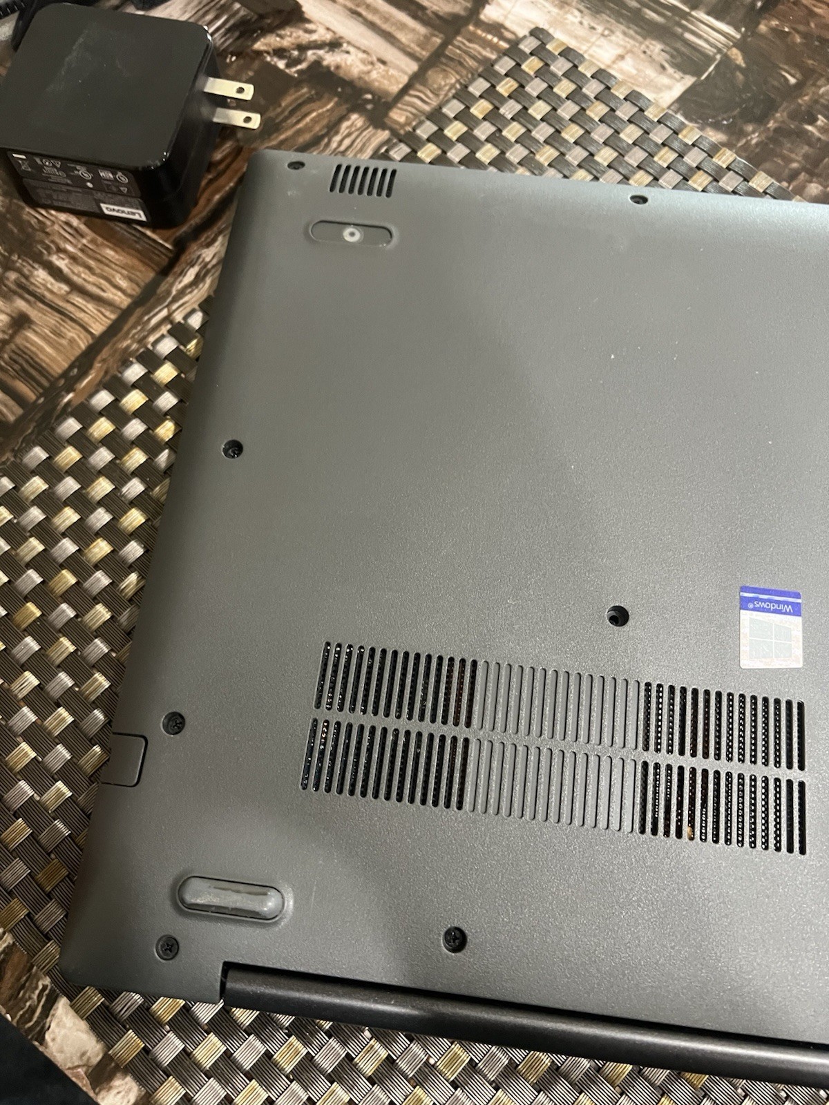 Lenovo IdeaPad 330-15IGM 4GB RAM Windows