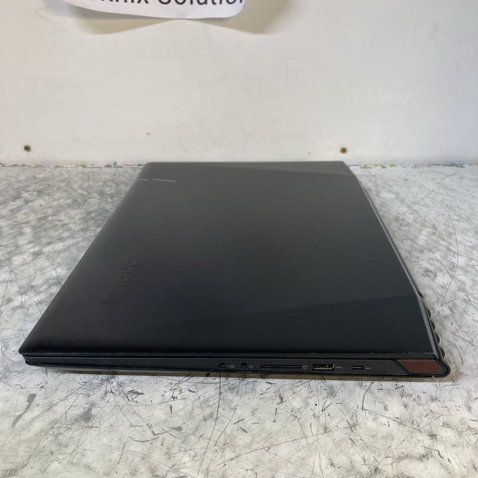 LENOVO Y50-70 i7-4700H 2.40 GHz, no RAM, NO HDD/OS boot to BIOS