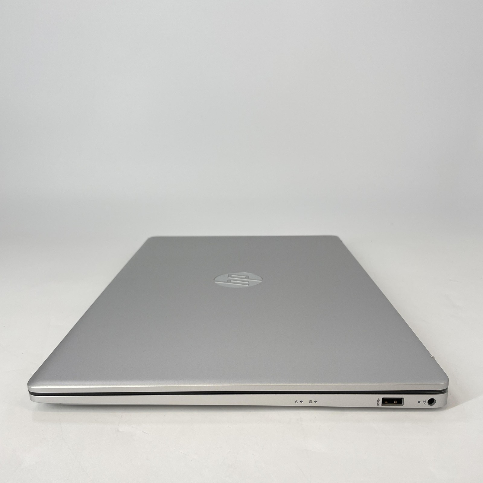 HP Laptop 17-cn0053cl 2021 Silver FHD i5-1135G7 2.40GHz 12GB 1TB HDD Excellent