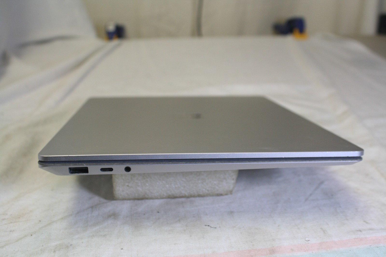 Microsoft Surface Laptop 4 13.5″ i5-1145G7,2.60GHz 8GB 256GB SSD Win 11 Pro 1951
