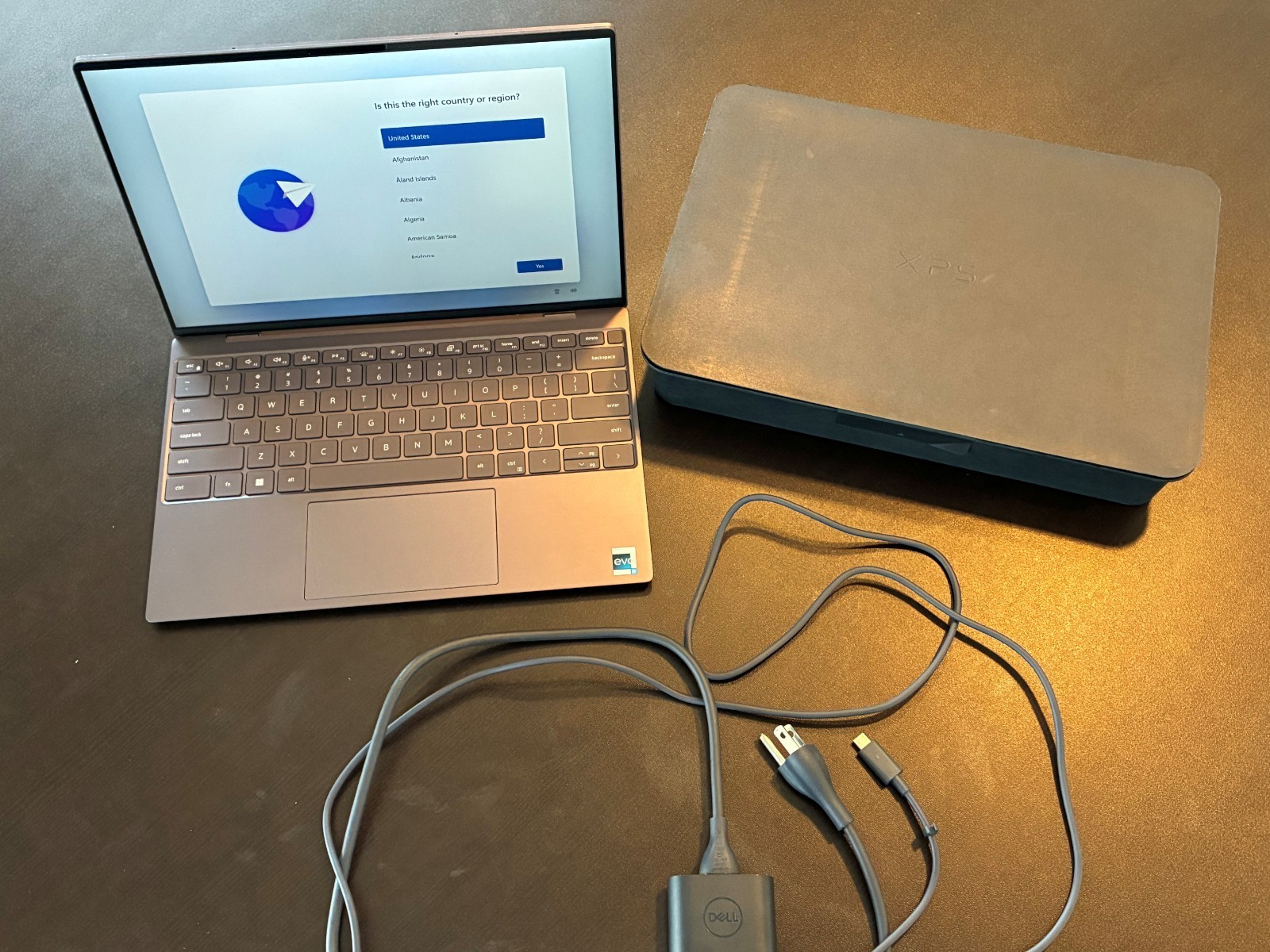 Dell XPS 13 9315 Premium Laptop Computer in Graphite 8GB Ram 512 GB Drive