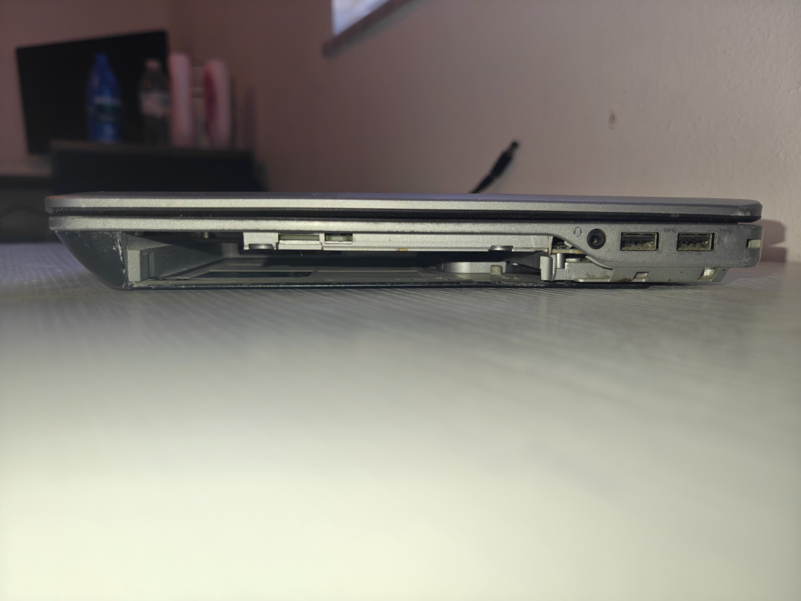 Dell Latitude E6440 i5-4310 8GB Dual Channel DDR3L AMD Radeon HD 8690M Graphics