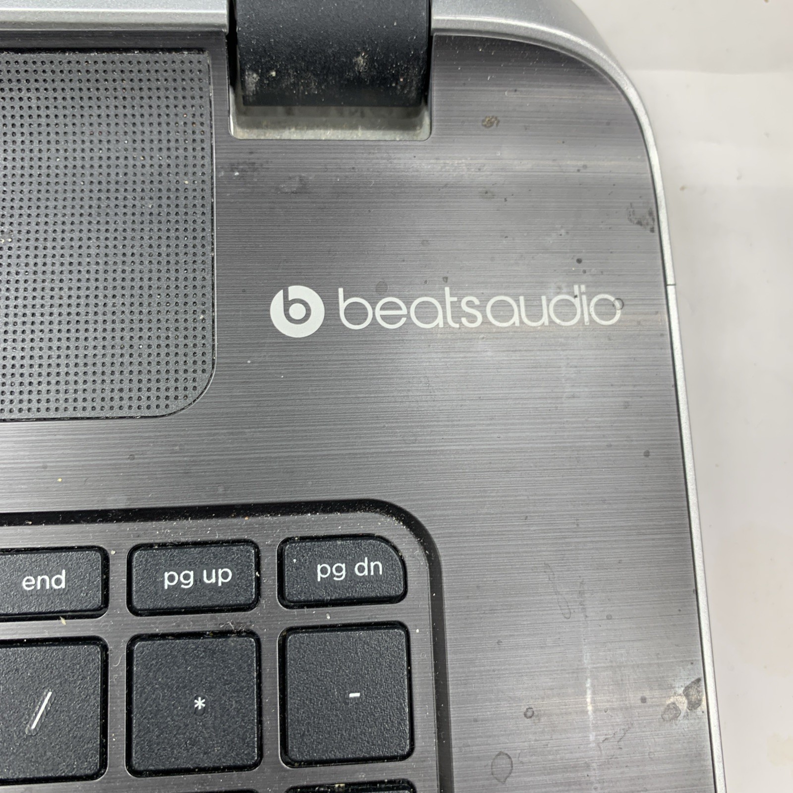 HP Pavilion 17 i7-4510U@2.0GHz 6GB RAM 750GB HDD Win11 Beats Audio