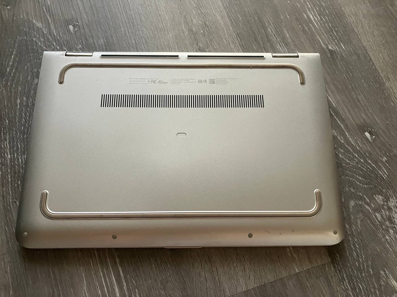 HP Pavilion x360 m3 6GB 13.3-Inch HD I3-6100u 2.30 GHz 500GB HDD
