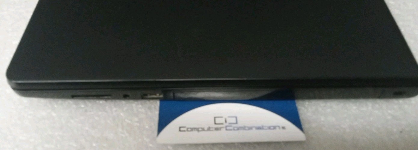 Dell Inspiron 15 3567 15.6″ Intel Core i3 7th Gen., 2.70GHz, 16GB, 256 GB