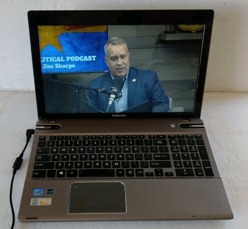 TOSHIBA SATELLITE P855-S5102 INTEL CORE i5-3230M 2.60 GHz 8GB 500GB WIN 10 PRO