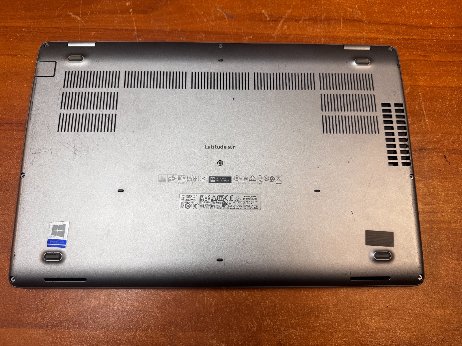 Dell Latitude 5511 15.6″ Intel i5-10300H @ 2.5GHz 8GB RAM 256GB SSD Win10 Pro