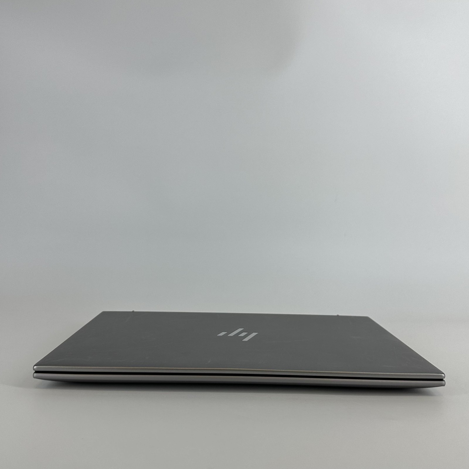 HP ZBook Firefly 14 G10 Gray FHD+ 1.9 GHz i7-1370P 16GB RAM 512GB SSD Good