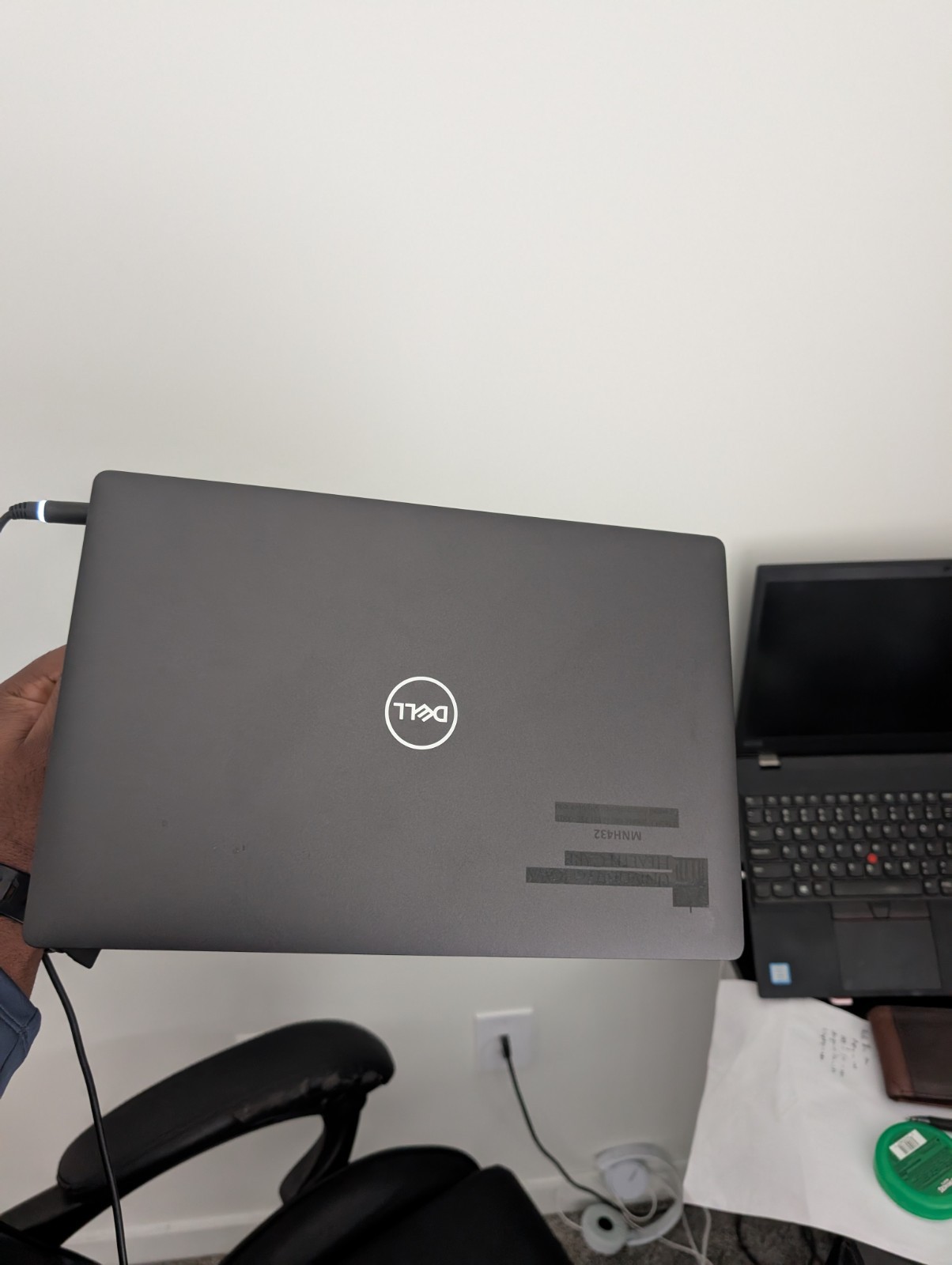 Dell latitude 5400 16gb RAM 256gb SSD Core I5 Win 11 Pro 99% battery health