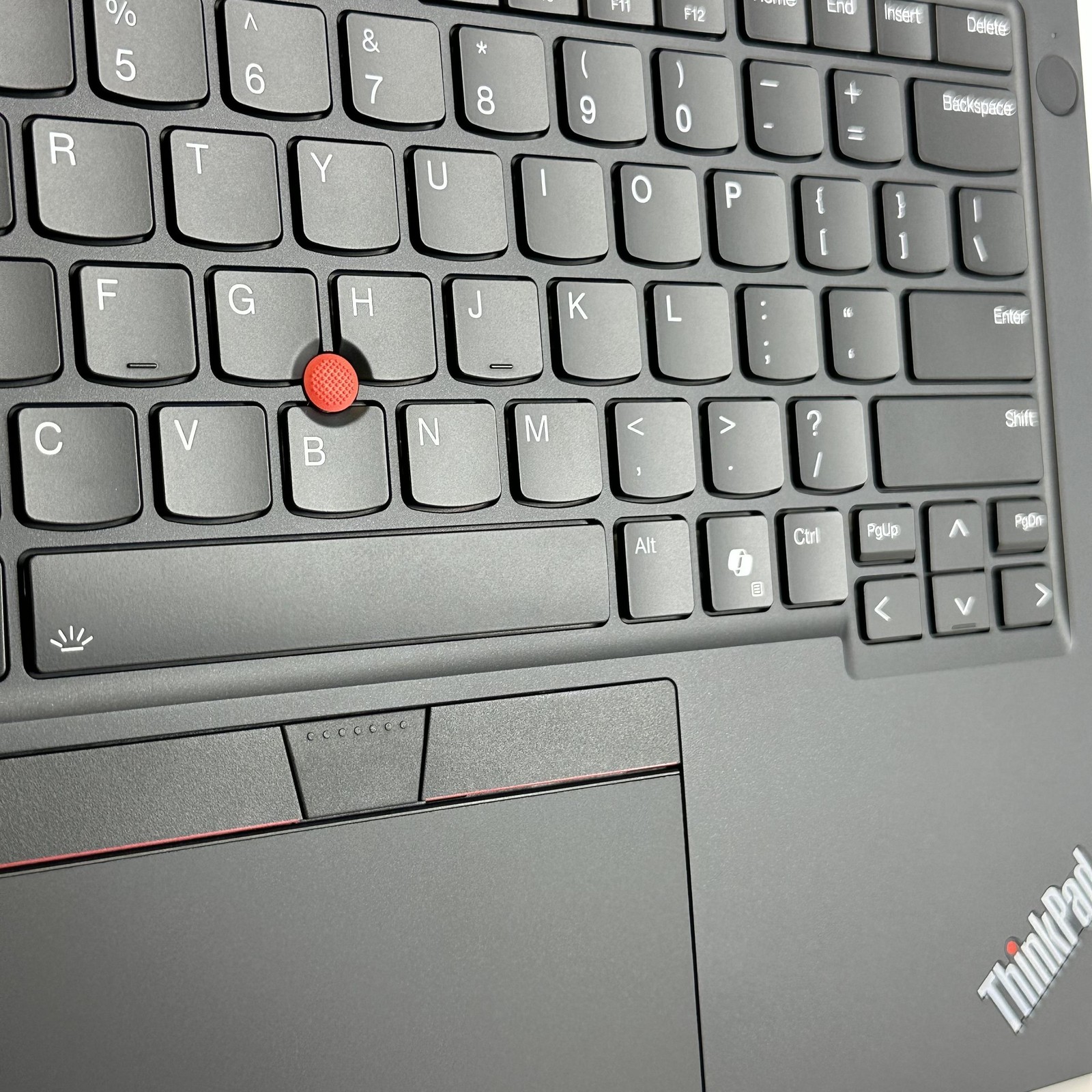 Lenovo ThinkPad E14 Gen 6 FHD+ 1.3 GHz Ultra 5 125U 8GB 512GB SSD Excellent