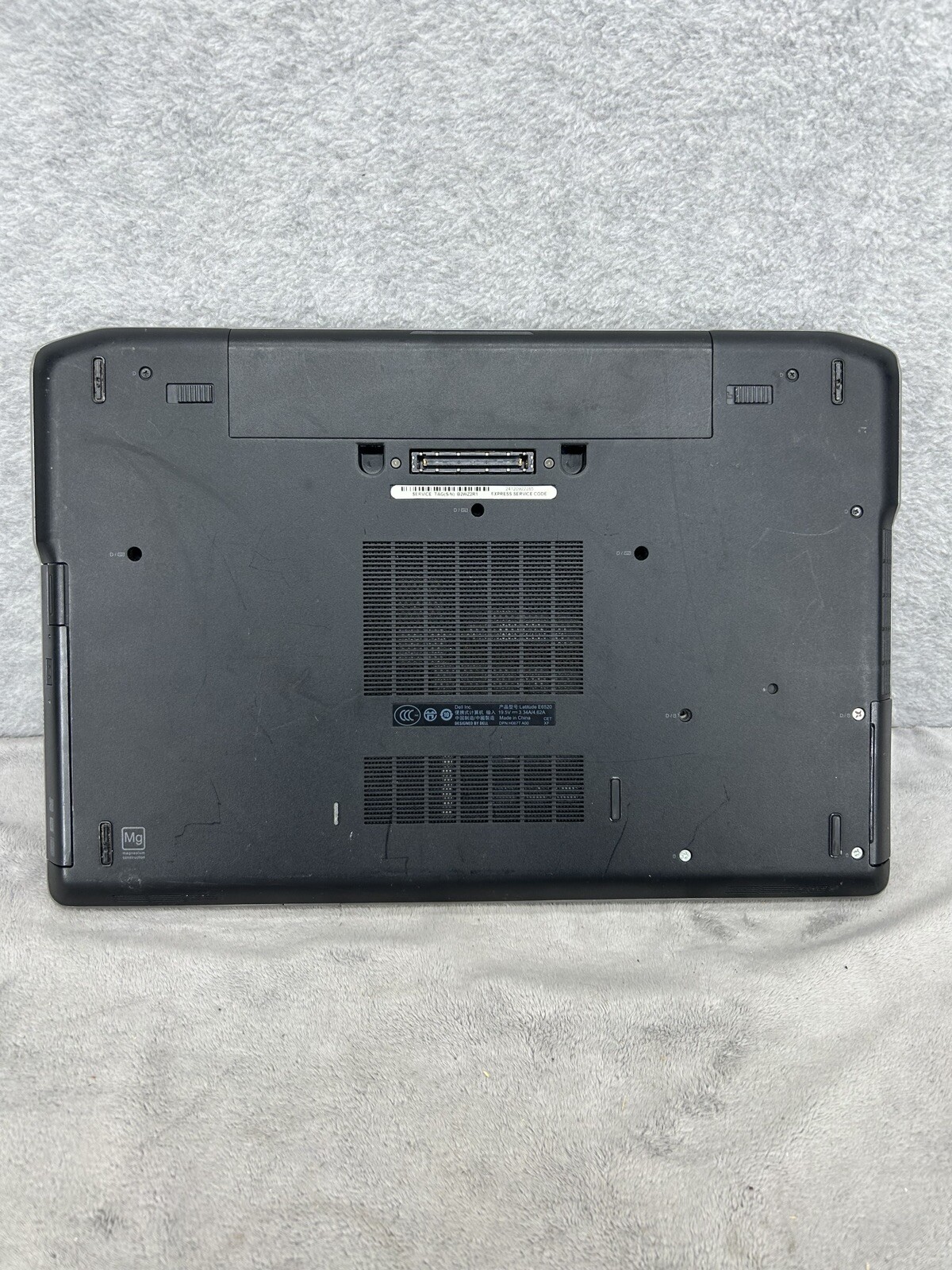 For Parts!! DELL LATITUDE E6520 INTEL i5 CPU Windows 7 Laptop – No Charger!