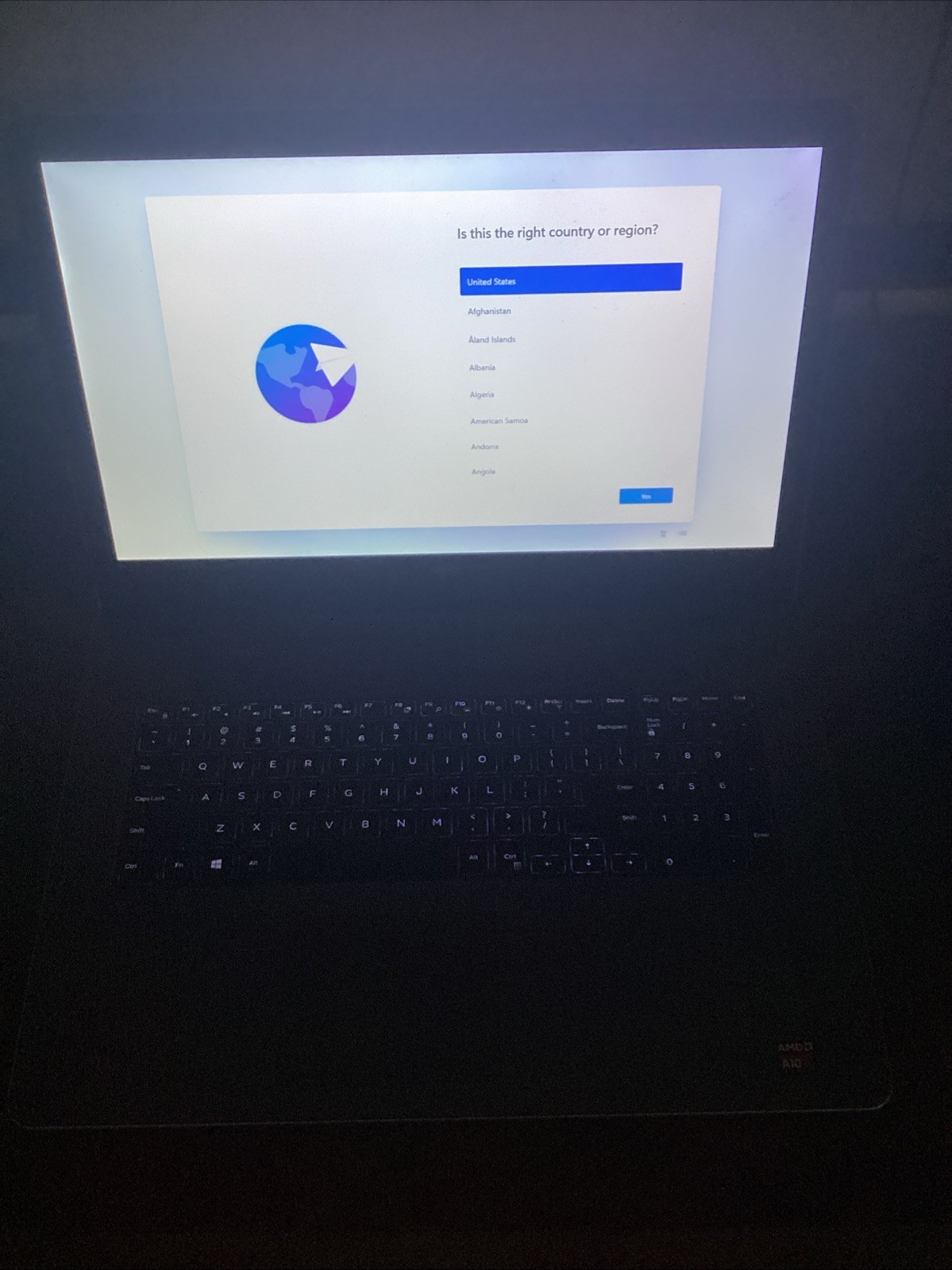 Dell Inspiron 5755 AMD A11 8GB DDR3L 128GB SD Win11 Home