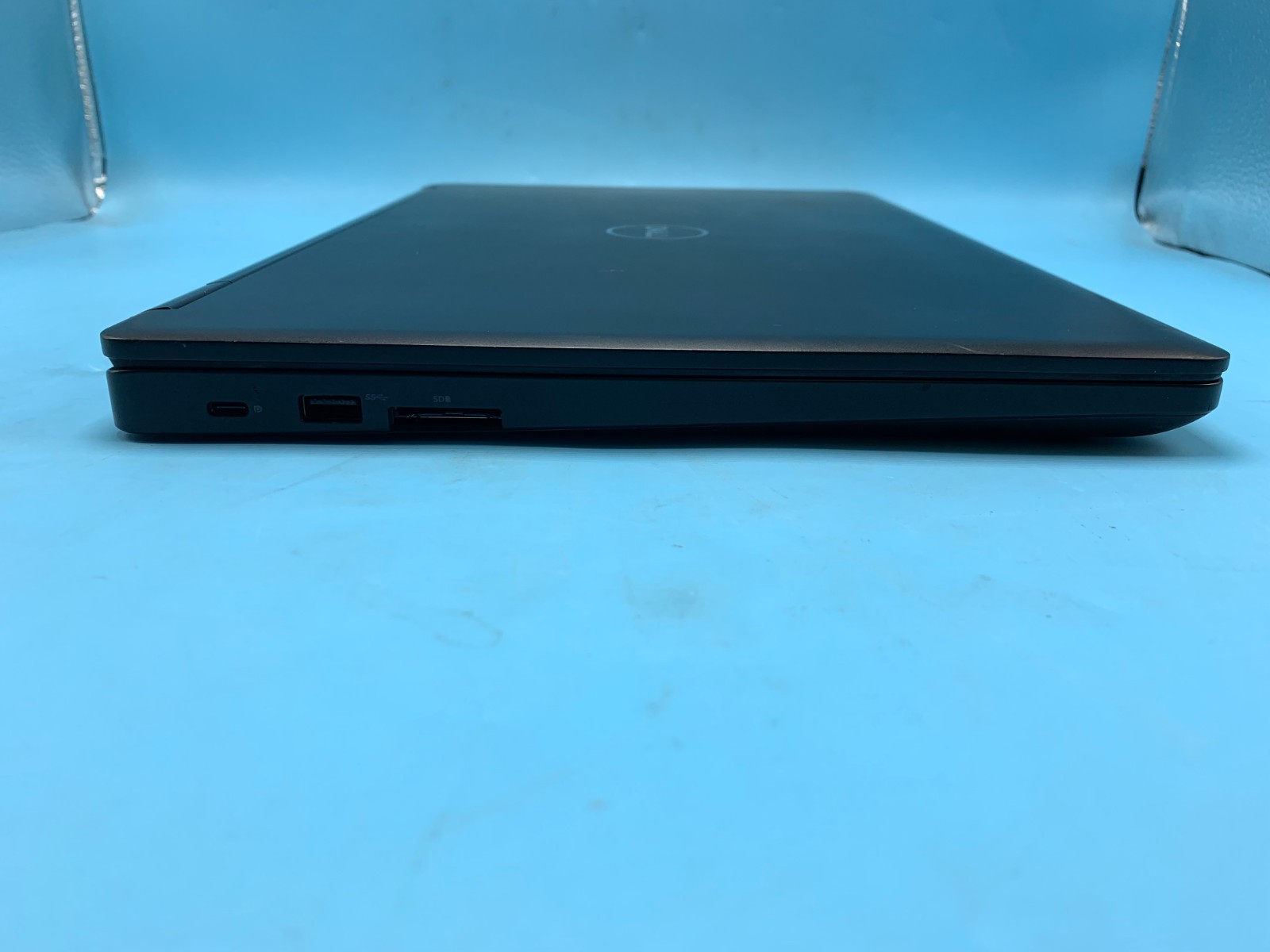 DELL LATITUDE 5590 15.6″ Core i7-8650U 1.90GHZ 16GB RAM 256GB SSD Windows 11 Pro