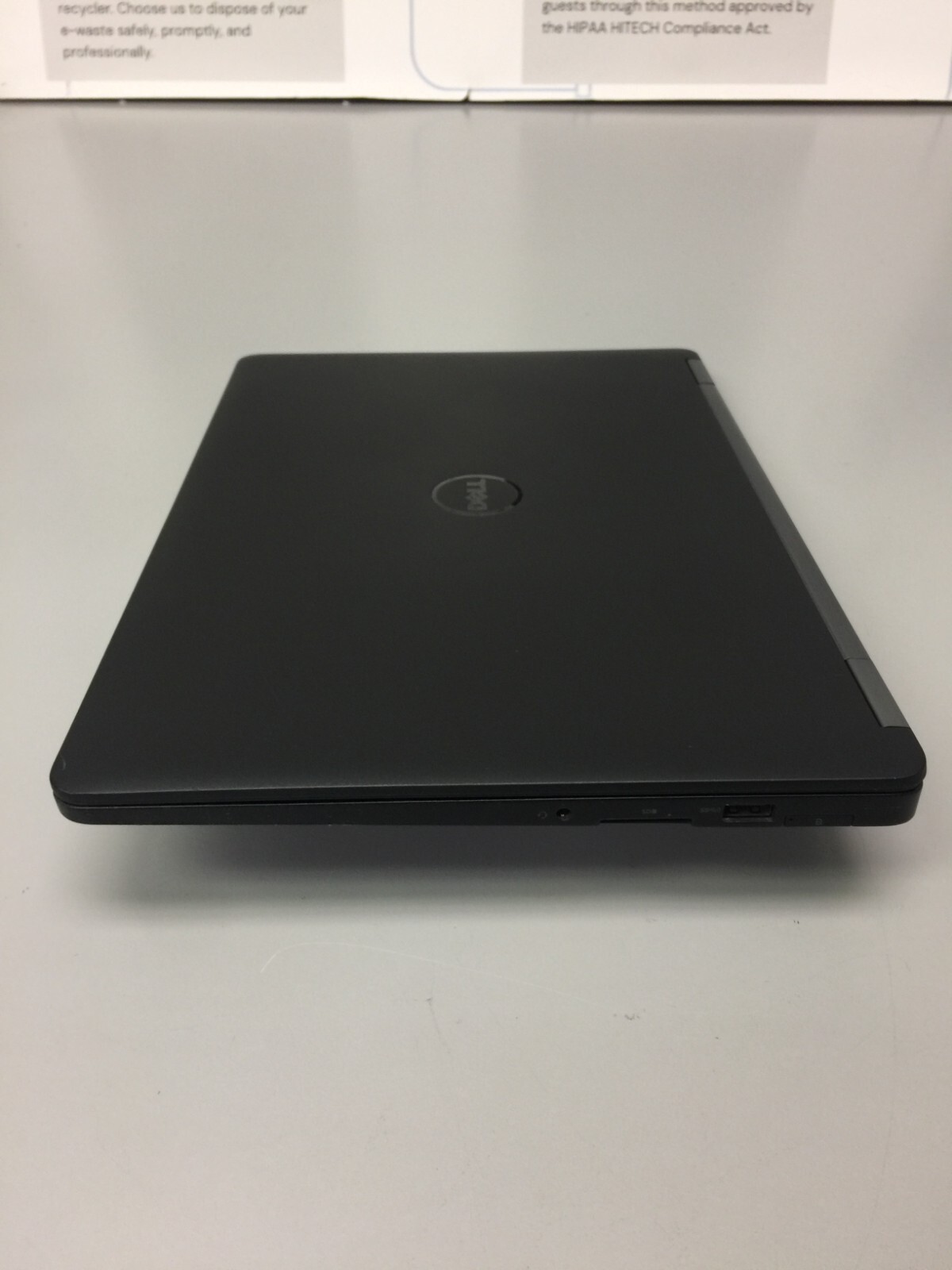 Dell Latitude E7470 14″ 256GB SSD Core i5 6th gen 2.40GHz, 12GB WIN 11 PRO
