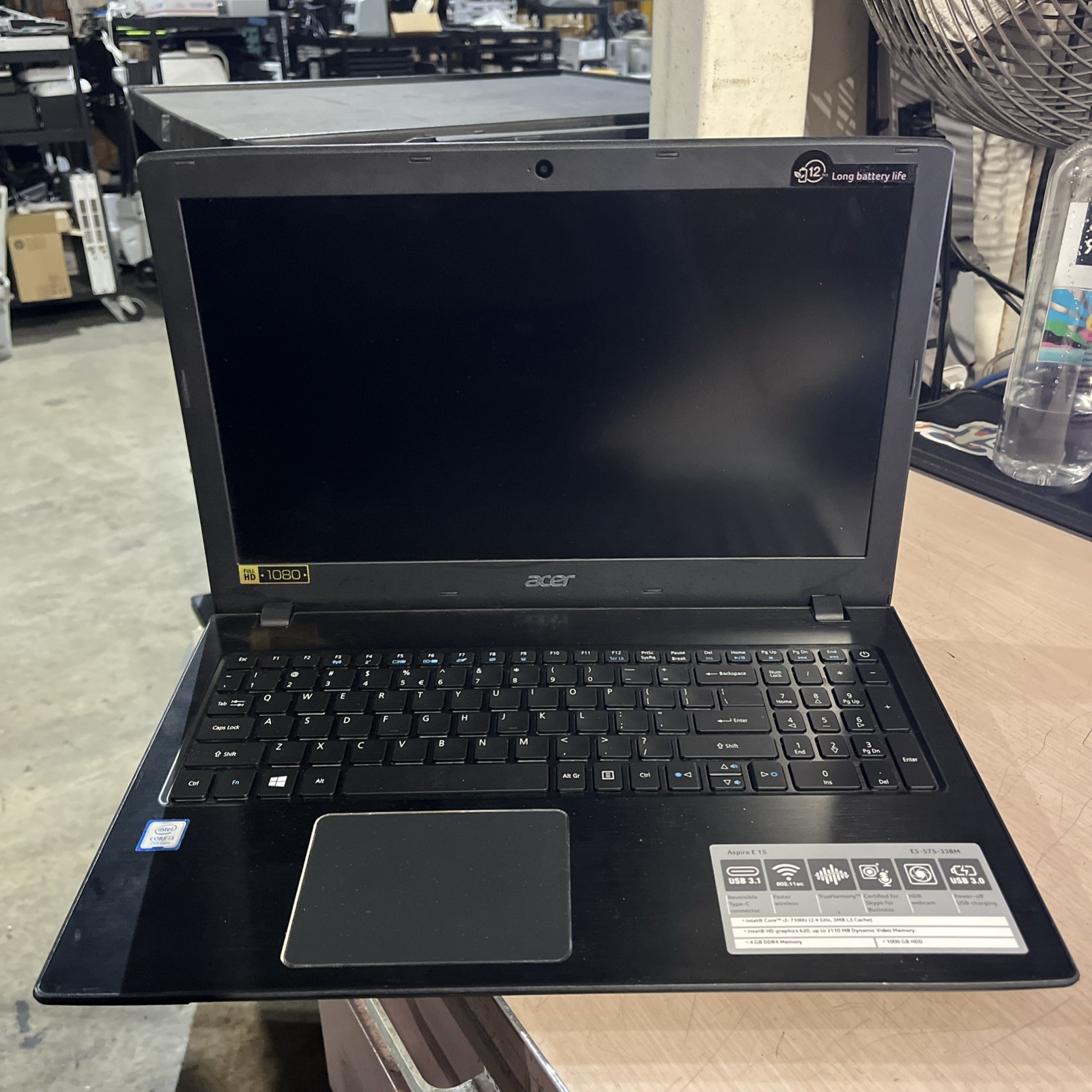 ACER ASPIRE E5-575 INTEL CORE I3 7TH GEN 4GB RAM NO HD