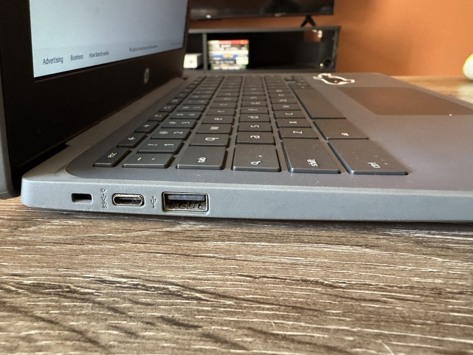 2020 HP Chromebook 11A G8 EE (11.6”) – ChromeOS Laptop w/ Charger