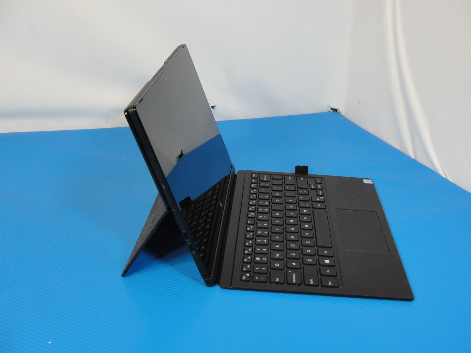 Dell Latitude 7275 12.5″ Tablet, Intel m5-6Y57 1.10GHz, 8GB 128GB SSD /READ