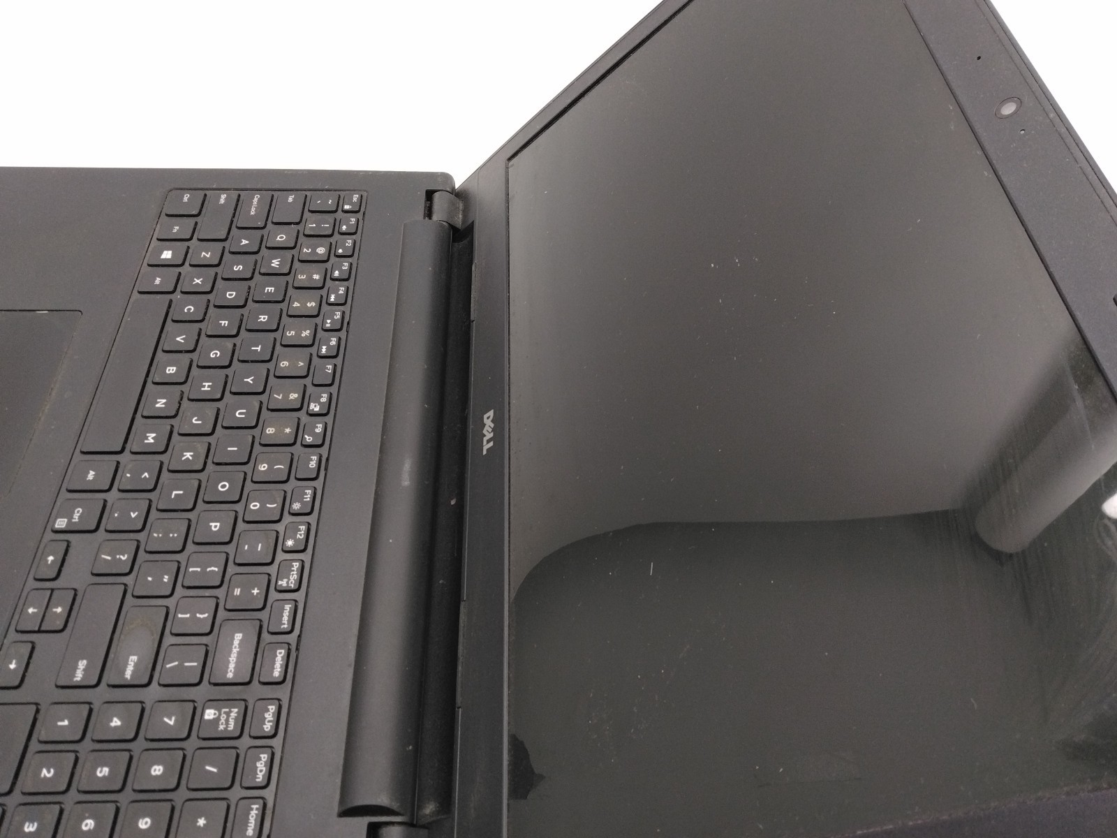 Dell Inspiron 15 33308 – Working Tested Intel I5-4210u CPU, 2gb Ram, 320gb Hd