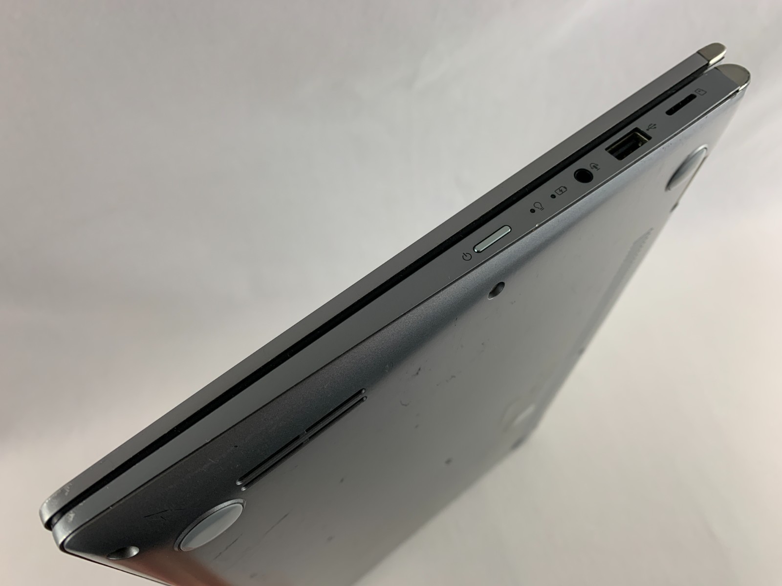 Asus ZenBook Q406D, AMD Ryzen 5 3500U 2.1GHz, 8GB RAM, 256GB SSD, Win 11 Home