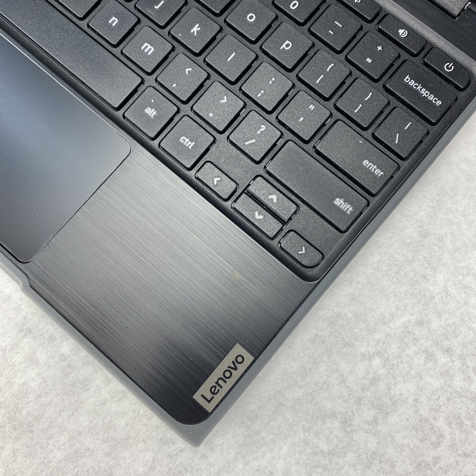 Lenovo 100e Chromebook 2nd Gen 82CD 11.6″ AMD A4-9120C 1.60GHz 4GB RAM 16GB READ
