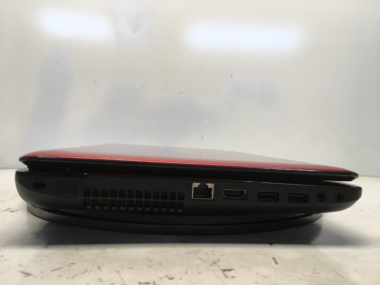 Toshiba Satellite L745D-S4220RD AMD E-350 1.6GHz 4 GB NO HDD