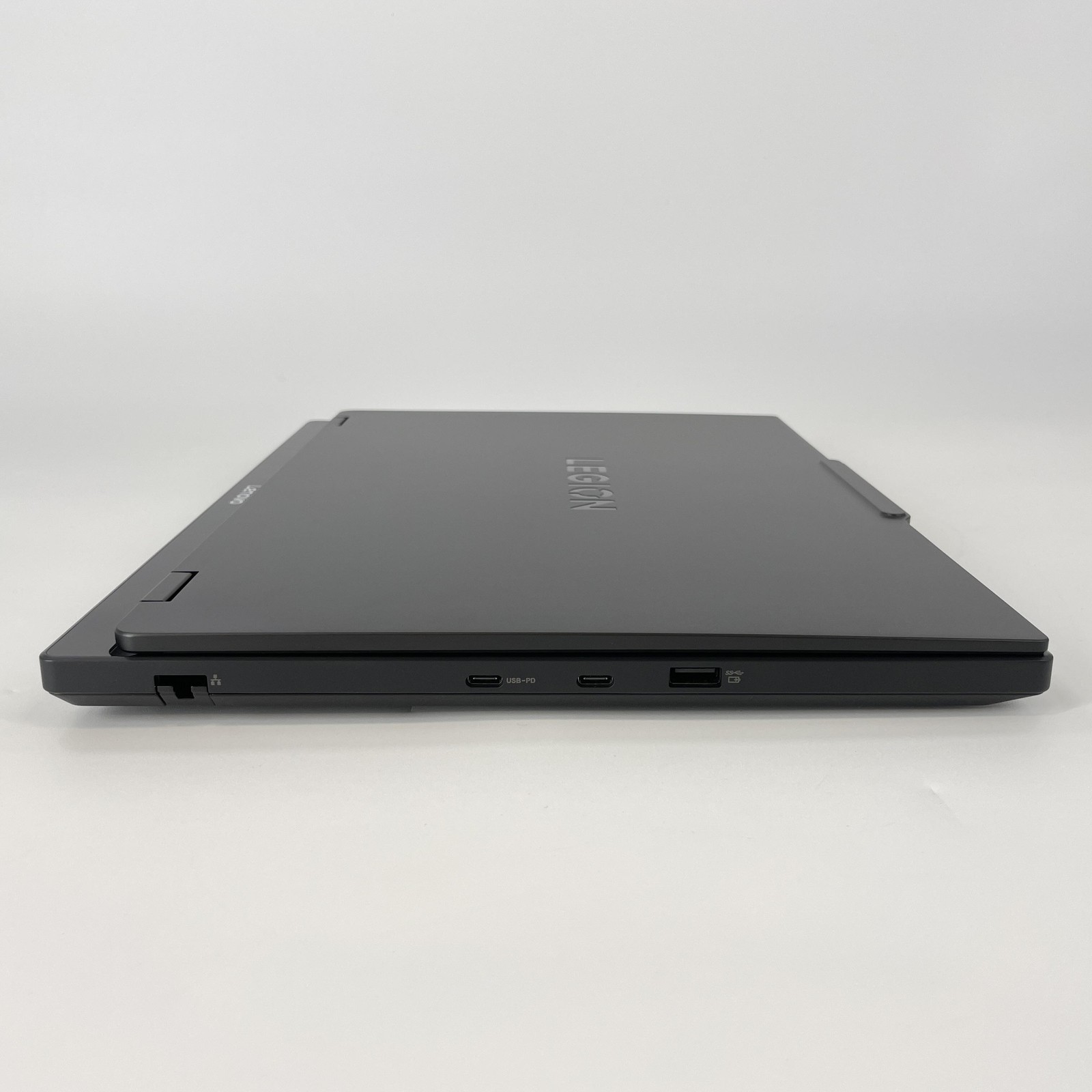 Lenovo Legion 5i Gen 10 15.1 165Hz QHD+ 2.2 GHz i9-14900HX 16GB 1TB SSD RTX 5070